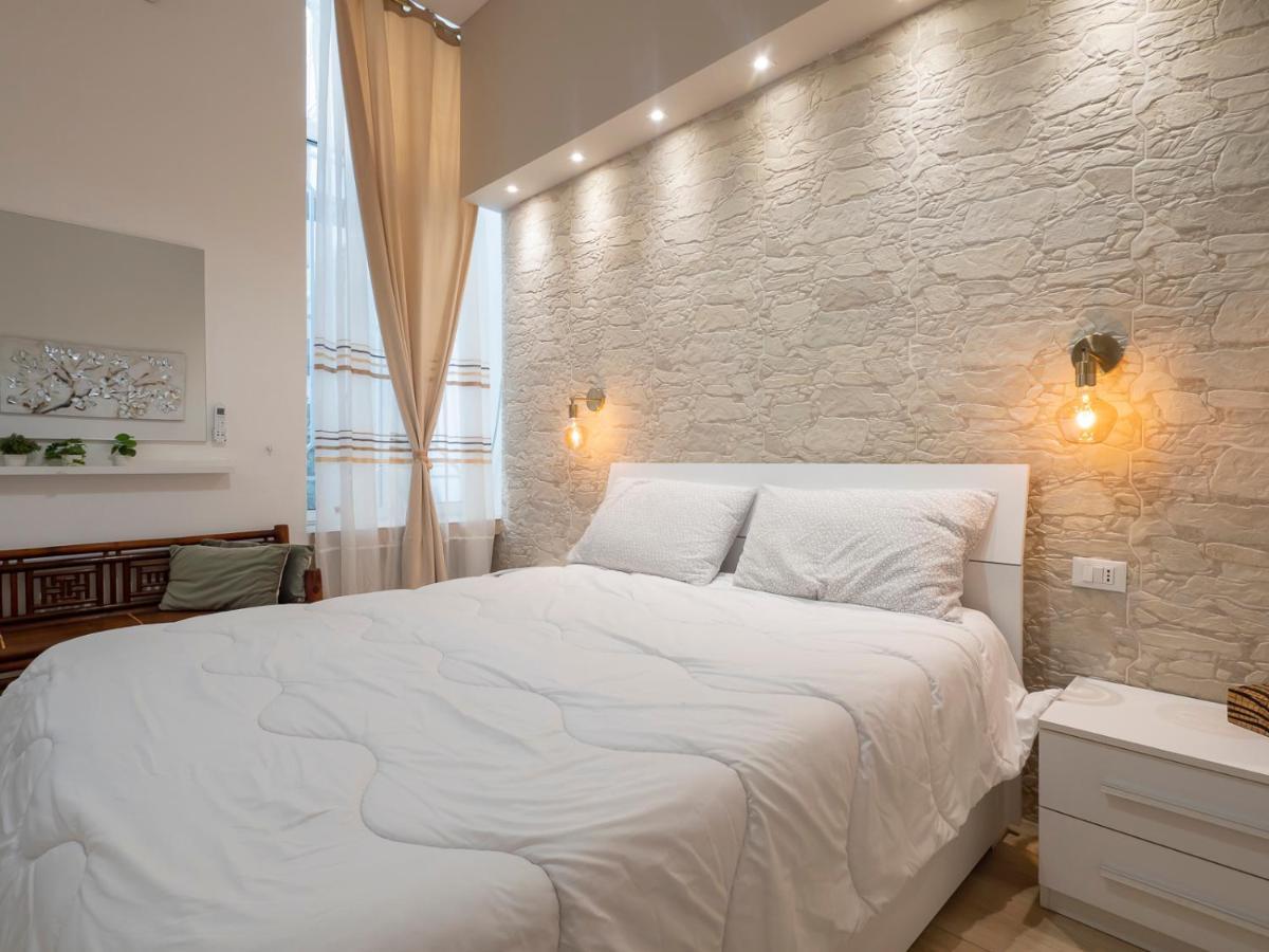 White Loft Near Duomo Orti 14 Apartment Milan Exterior photo
