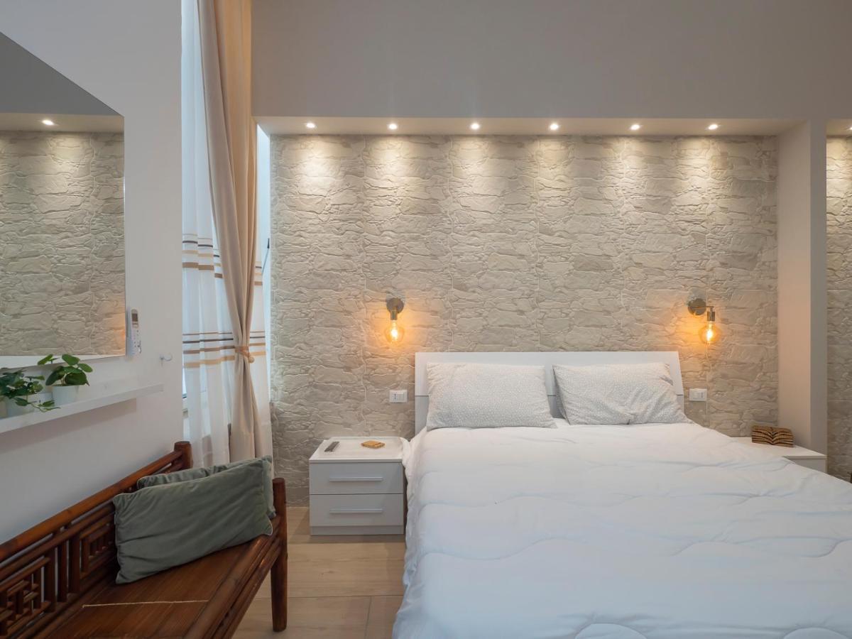 White Loft Near Duomo Orti 14 Apartment Milan Exterior photo